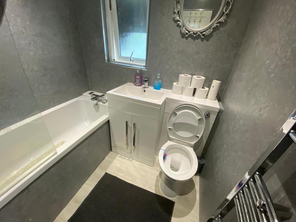 Lovely Private Room In Sandilands Dr Ab24 แอเบอร์ดีน ภายนอก รูปภาพ